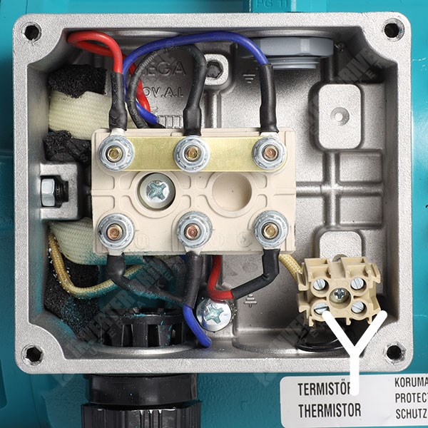 Photo of Brook Crompton Series 30 IE3 3kW Three Phase Motor 230V/400V 2P 100L Frame B34