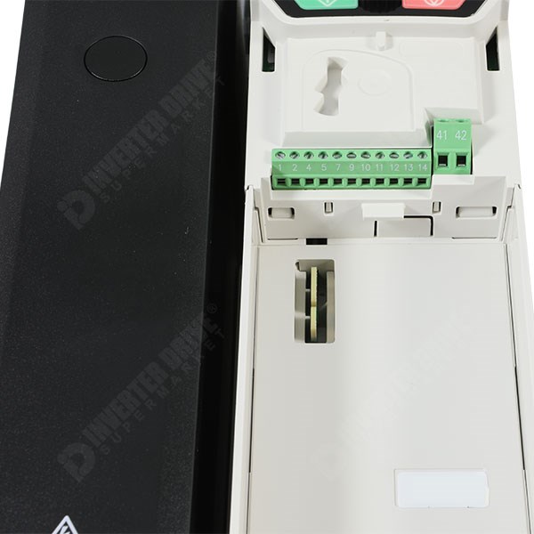 Photo of CT Unidrive M201 15kW 400V 3ph AC Inverter Drive, DBr, C3 EMC (Size 5)
