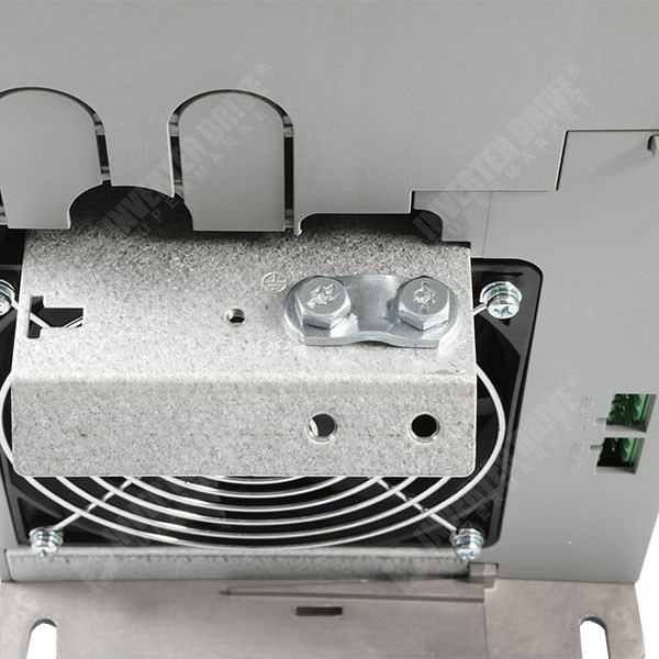 Photo of Danfoss FC 102 HVAC IP20 15kW 400V 3ph AC Inverter, C1 EMC