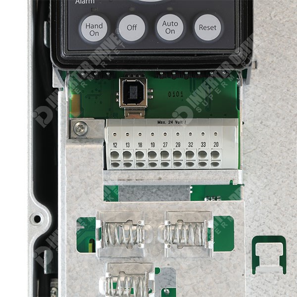 Photo of Danfoss FC 102 HVAC IP66 1.1kW 400V 3ph AC Inverter Drive, C2 EMC