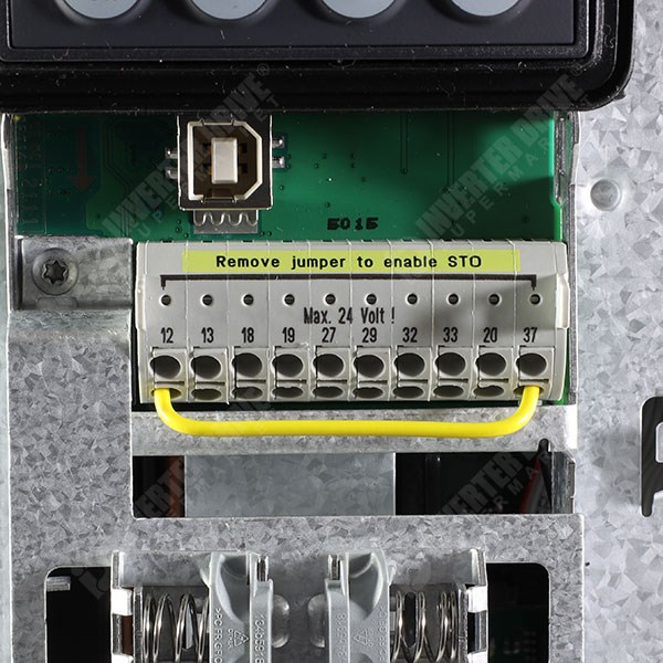 Photo of Danfoss FC-302 IP55 18.5kW 400V 3ph AC Inverter Drive, C3 EMC