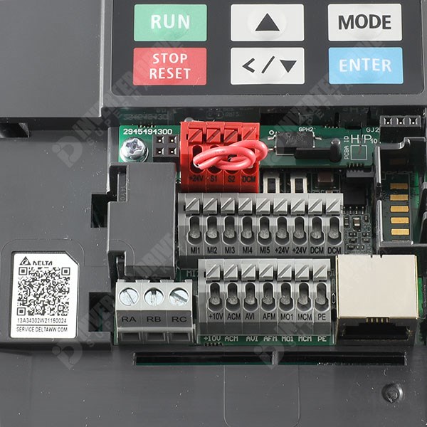 Photo of Delta ME300 IP20 5.5kW 3ph AC Inverter, DBr, STO, C3 EMC