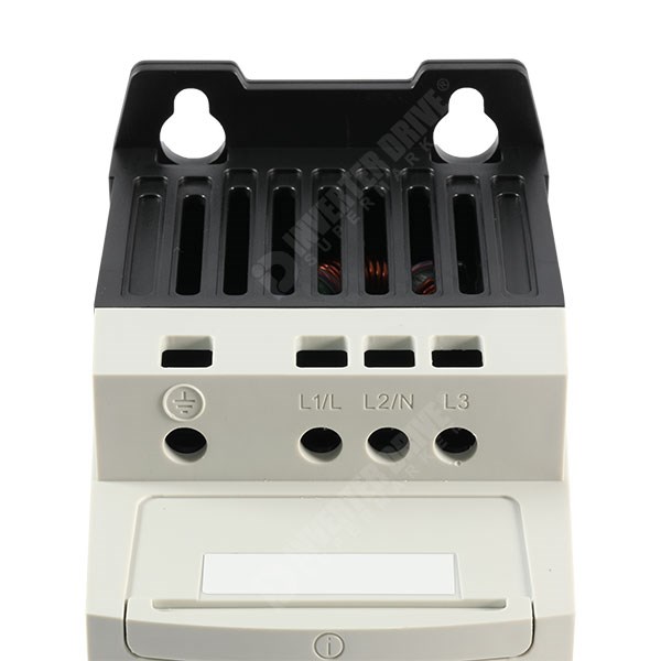 Photo of Eaton DC1 IP20 0.75kW 3ph 400V AC Inverter, C2 EMC