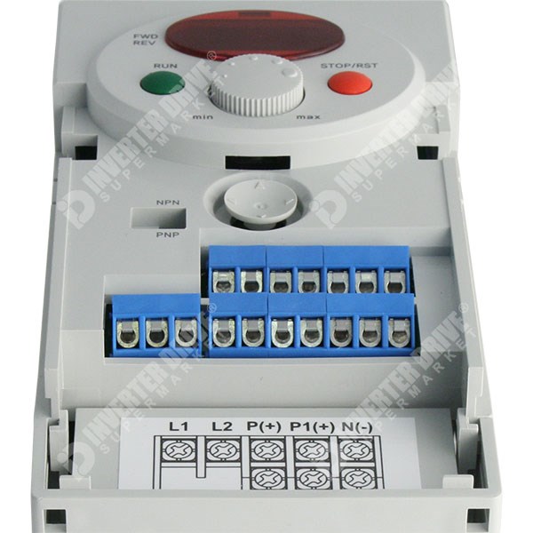 Photo of LS Starvert iC5 0.75kW 230V 1ph to 3ph AC Inverter Drive, C3 EMC