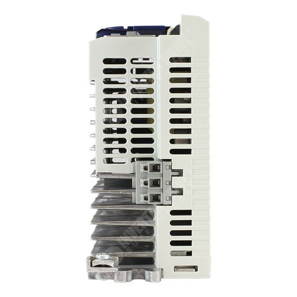 Photo of Lenze i510 IP20 0.75kW 230V 1ph to 3ph AC Inverter Drive, HMI, C2 EMC