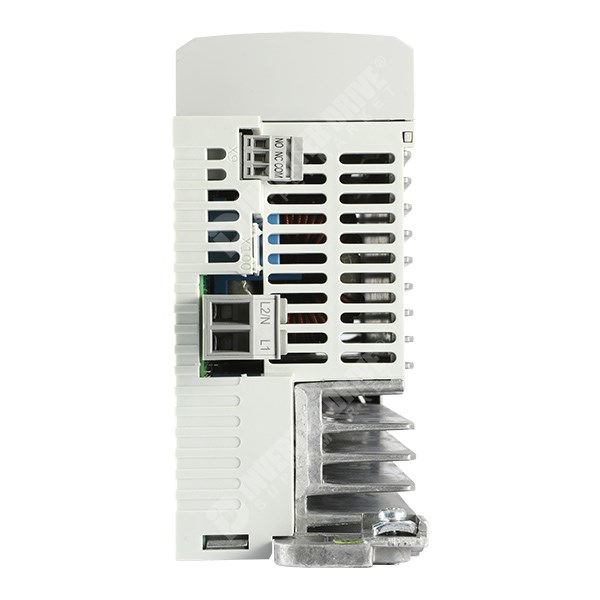Photo of Lenze i550 IP20 1.1kW 230V 1ph to 3ph AC Inverter Drive, C2 EMC