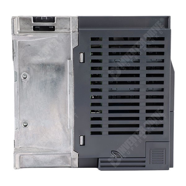 Photo of Mitsubishi E840 IP20 1.5kW/2.2kW 400V 3ph AC Inverter, DBr, STO, Unfiltered