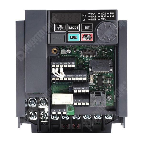 Photo of Mitsubishi E840 IP20 1.5kW/2.2kW 400V 3ph AC Inverter, DBr, STO, Unfiltered
