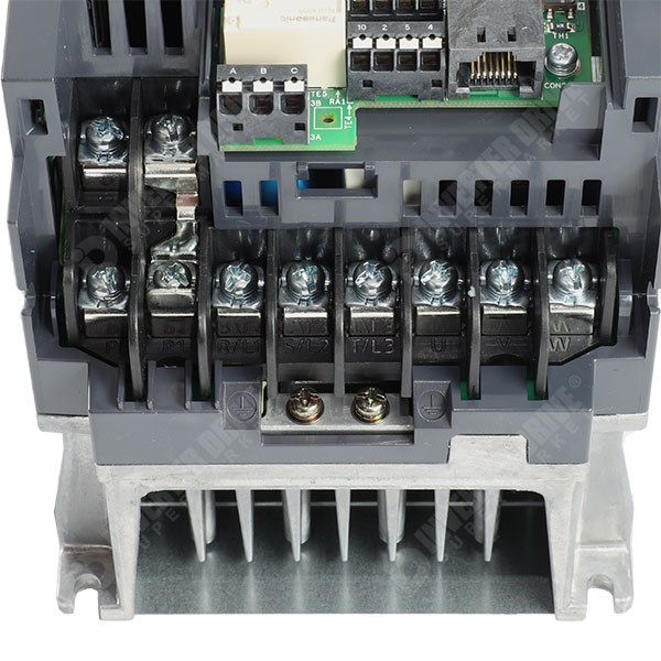 Photo of Mitsubishi E840 IP20 1.5kW/2.2kW 400V 3ph AC Inverter, DBr, STO, Unfiltered