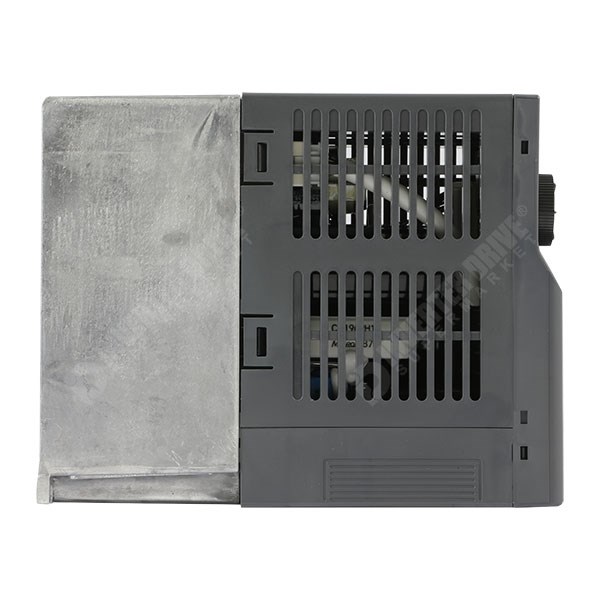 Photo of Mitsubishi D720S IP20 0.75kW 230V 1ph to 3ph AC Inverter Drive, E8 Version