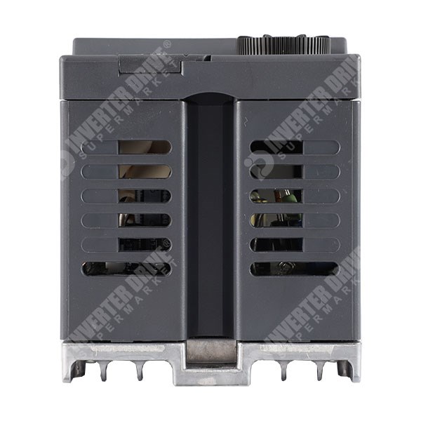 Photo of Mitsubishi E720S 0.1kW 230V 1ph to 3ph AC Inverter Drive Unfiltered