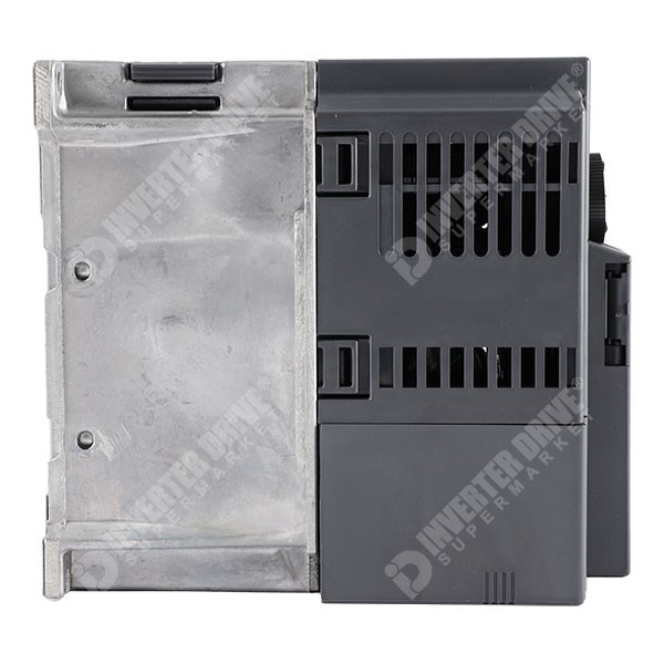 Photo of Mitsubishi FR-E700SC 0.75kW 230V 1ph to 3ph AC Inverter Drive, DBr, STO, Unfiltered