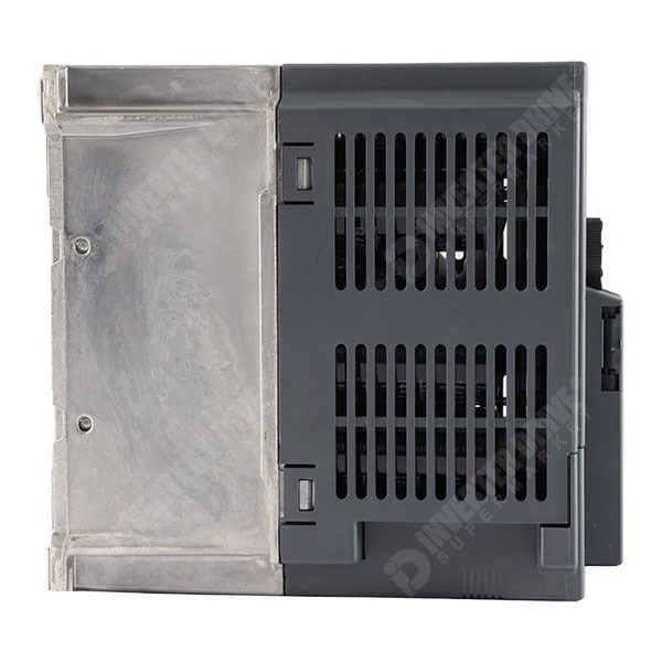 Photo of Mitsubishi E720S 2.2kW 230V 1ph to 3ph AC Inverter Drive, DBr, STO, Unfiltered