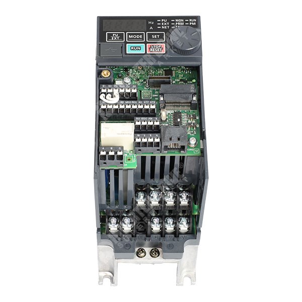 Photo of Mitsubishi E820S IP20 0.37kW 230V 1ph to 3ph AC Inverter, DBr, STO, Unfiltered