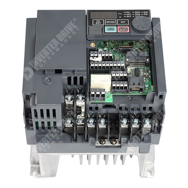 Photo of Mitsubishi E820S IP20 2.2kW 230V 1ph to 3ph AC Inverter, DBr, STO, Unfiltered