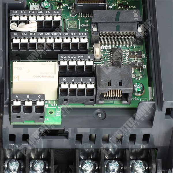Photo of Mitsubishi E820S IP20 2.2kW 230V 1ph to 3ph AC Inverter, DBr, STO, Unfiltered
