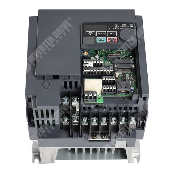 Photo of Mitsubishi E840 IP20 3.7kW/5.5kW 400V 3ph AC Inverter, DBr, STO, Unfiltered