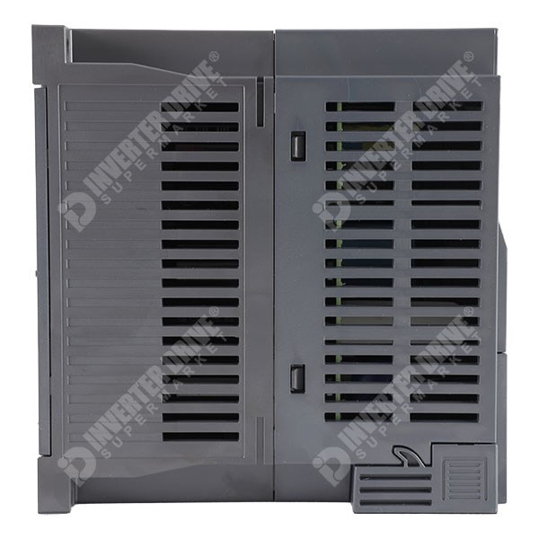 Photo of Mitsubishi E840 IP20 5.5kW/7.5kW 400V 3ph AC Inverter, DBr, STO, Unfiltered