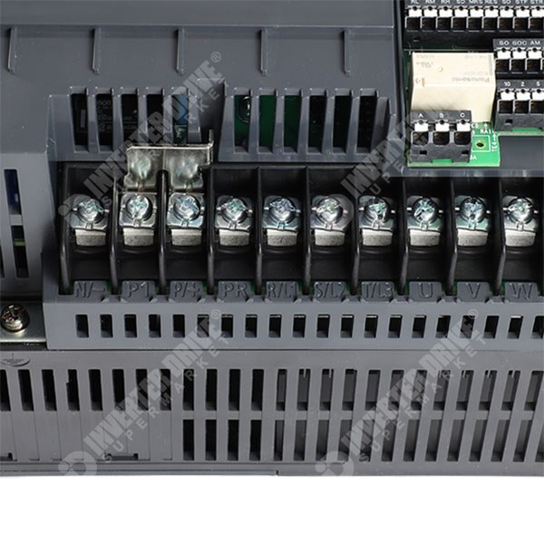 Photo of Mitsubishi E840 IP20 5.5kW/7.5kW 400V 3ph AC Inverter, DBr, STO, Unfiltered