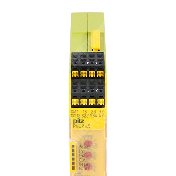 Photo of Pilz Safety Relay adds SS1 Emergency Stop to STO Drive