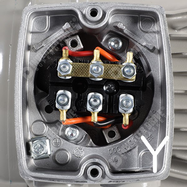 Photo of Innomotics Simotics GP IE3 0.75kW Three Phase Motor 230V/400V 4 Pole 80 Frame B35