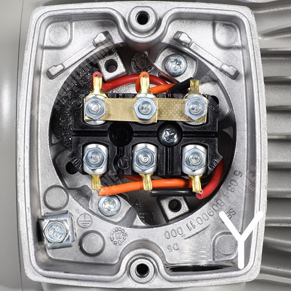 Photo of Innomotics Simotics GP IE3 1.5kW Three Phase Motor 230V/400V 4 Pole 90L Frame B34