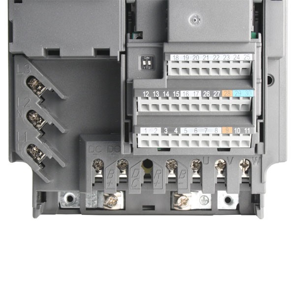 Photo of Siemens Micromaster 440 1.1kW 230V 1ph to 3ph AC Inverter Drive, DBr, Unfiltered