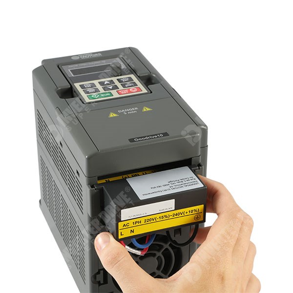 Photo of Universal Motors C3 EMC/RFI Filter for 230V 1ph GD10 Inverter to 2.2kW