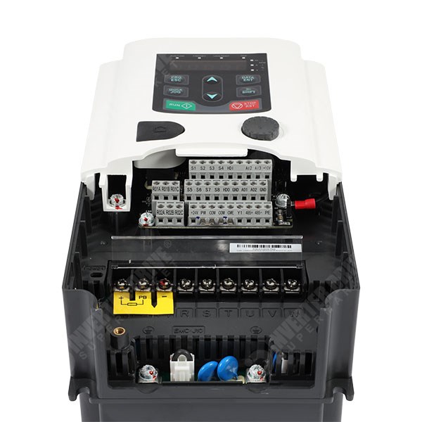 Photo of Universal UMA1 4kW/5.5kW 400V 3ph AC Inverter Drive, DBr, C3 EMC