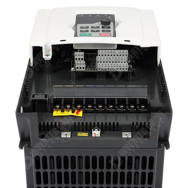 Photo of Universal UMA1 18.5kW/22kW 400V 3ph AC Inverter Drive, DBr, C3 EMC