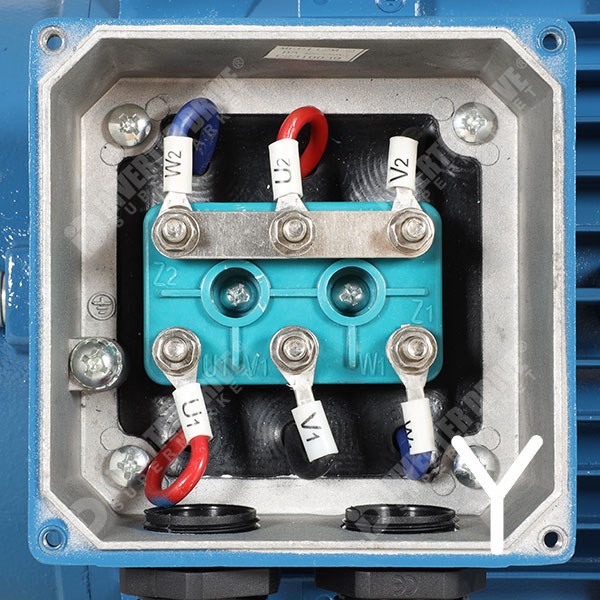 Photo of Universal IE3 4kW Aluminium Three Phase Motor 400V/690V 2 Pole 112M Frame B3