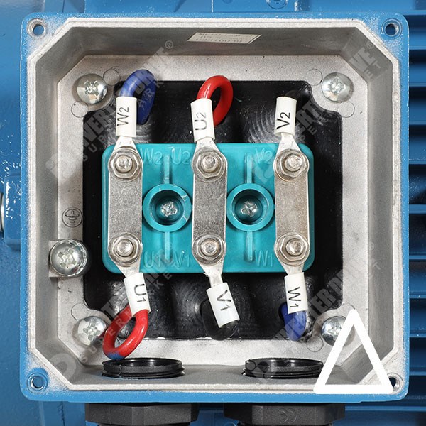 Photo of Universal IE3 4kW Aluminium Three Phase Motor 400V/690V 2 Pole 112M Frame B3