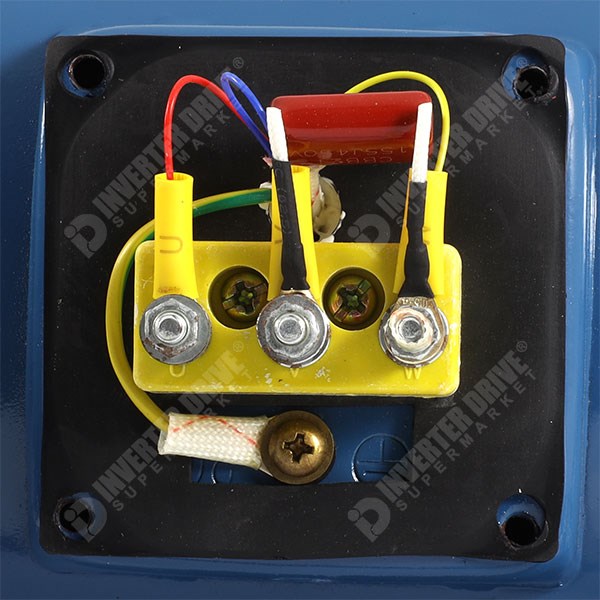 Photo of Universal 0.75kW 1500/2000RPM Vector Motor 230/400V 80 Frame